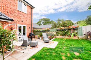 Photo 11- click for photo gallery